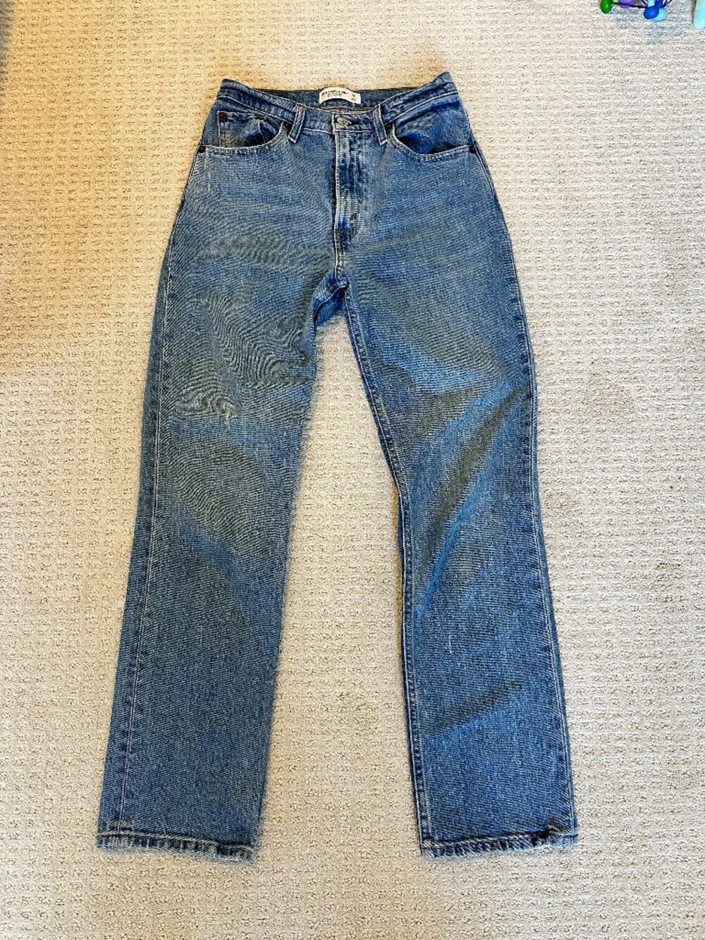 Abercrombie 90s Straight Ultra High Rise s26